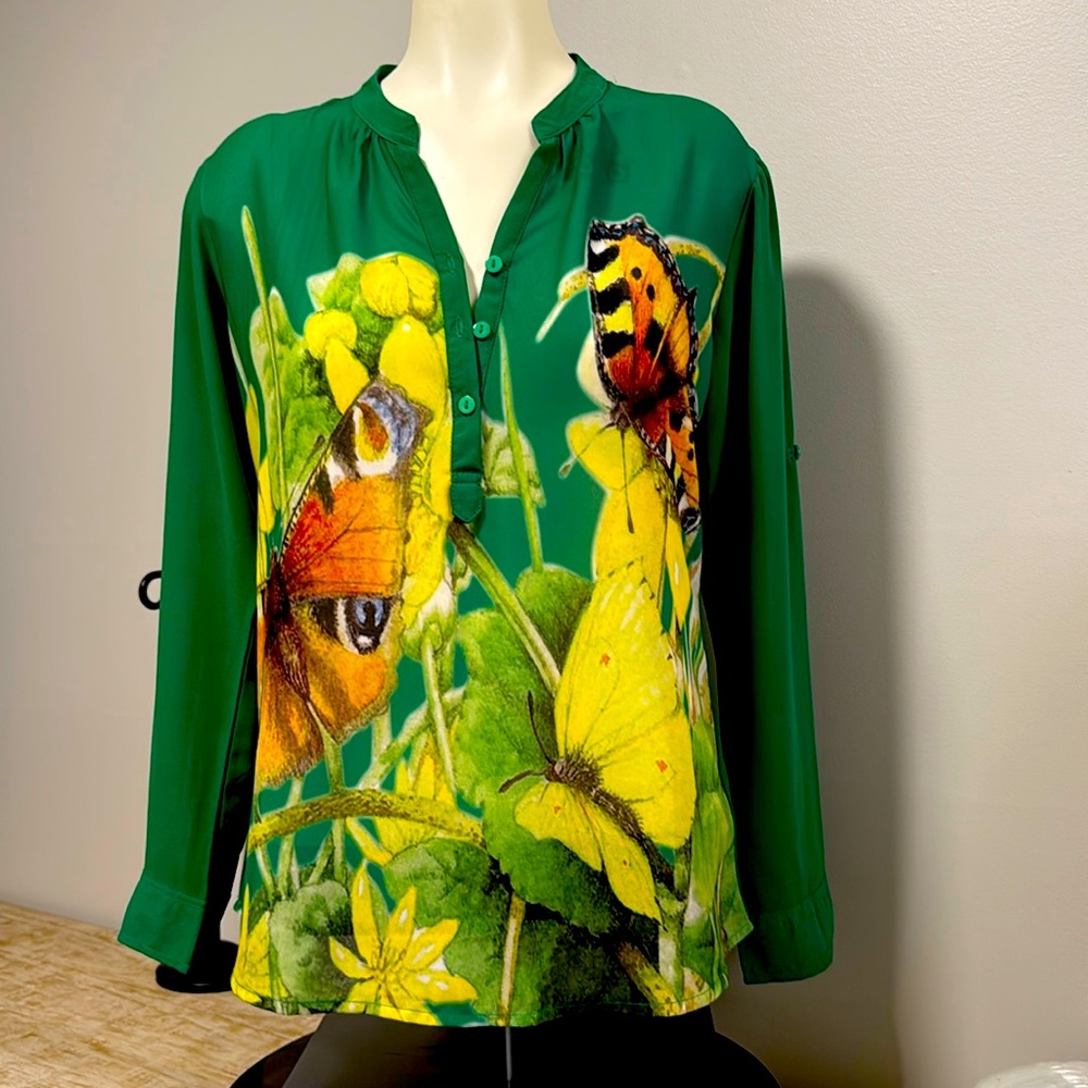 Green Floral Butterfly Print Women's Top